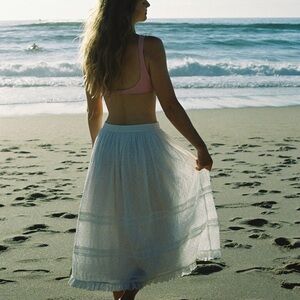 Doen Sebastian style White Skirt